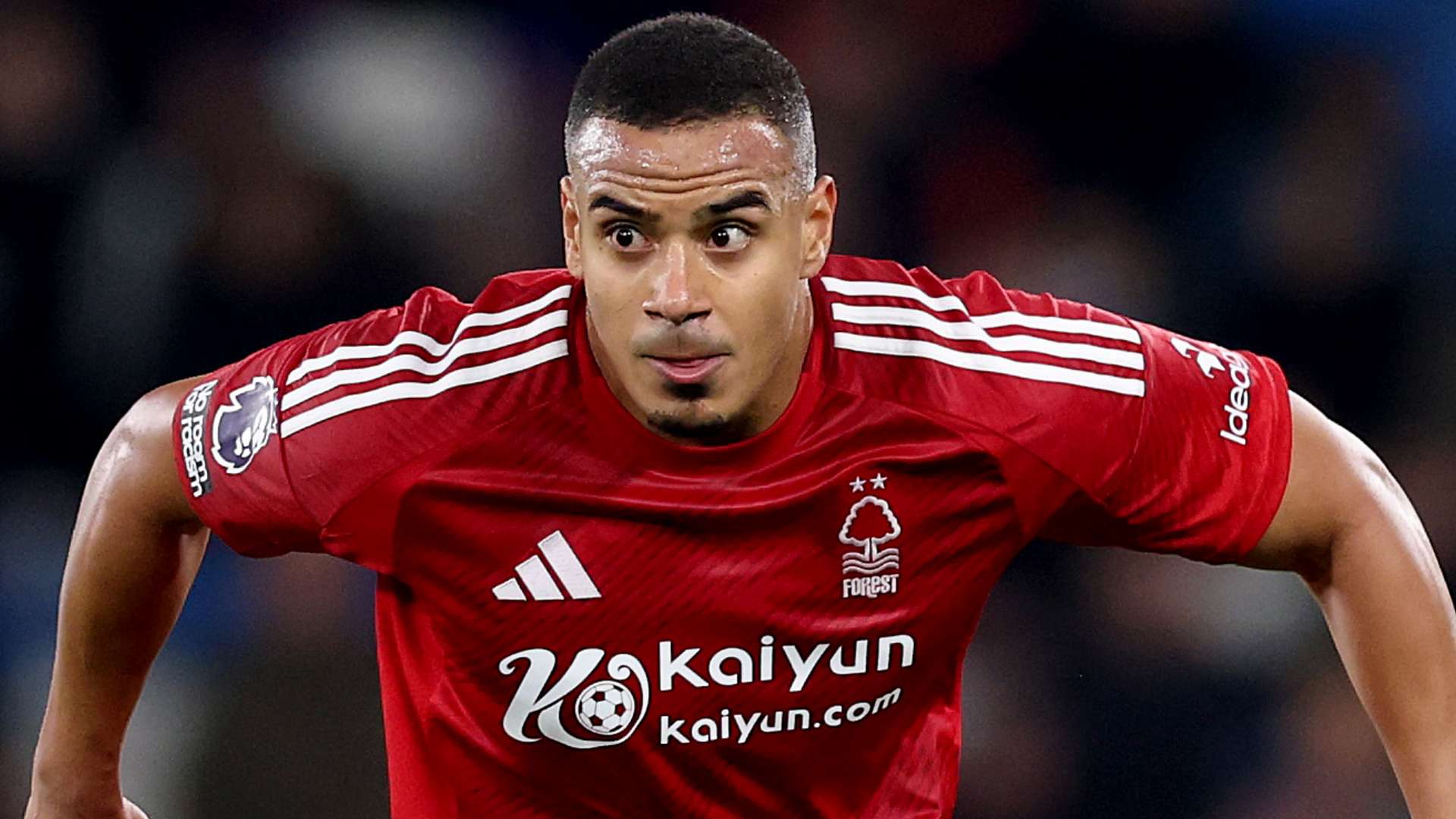 内马尔不只善踢球牌技也让人惊叹天赋超凡的全能选手